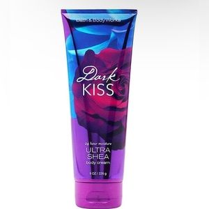 B&BW Dark Kiss Body lotion and fine fragrance mist🌹